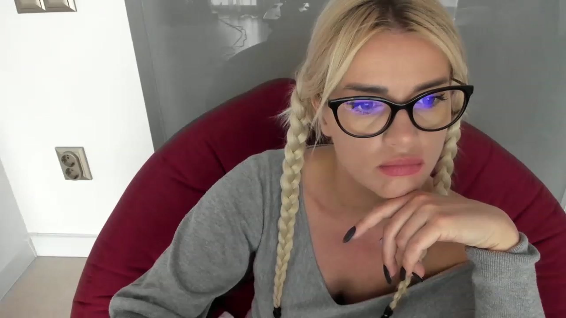 Gallery image thumbnail from Allesia_'s myfreecams stream on, 03/16/2023, 11:55 image 20 of 20