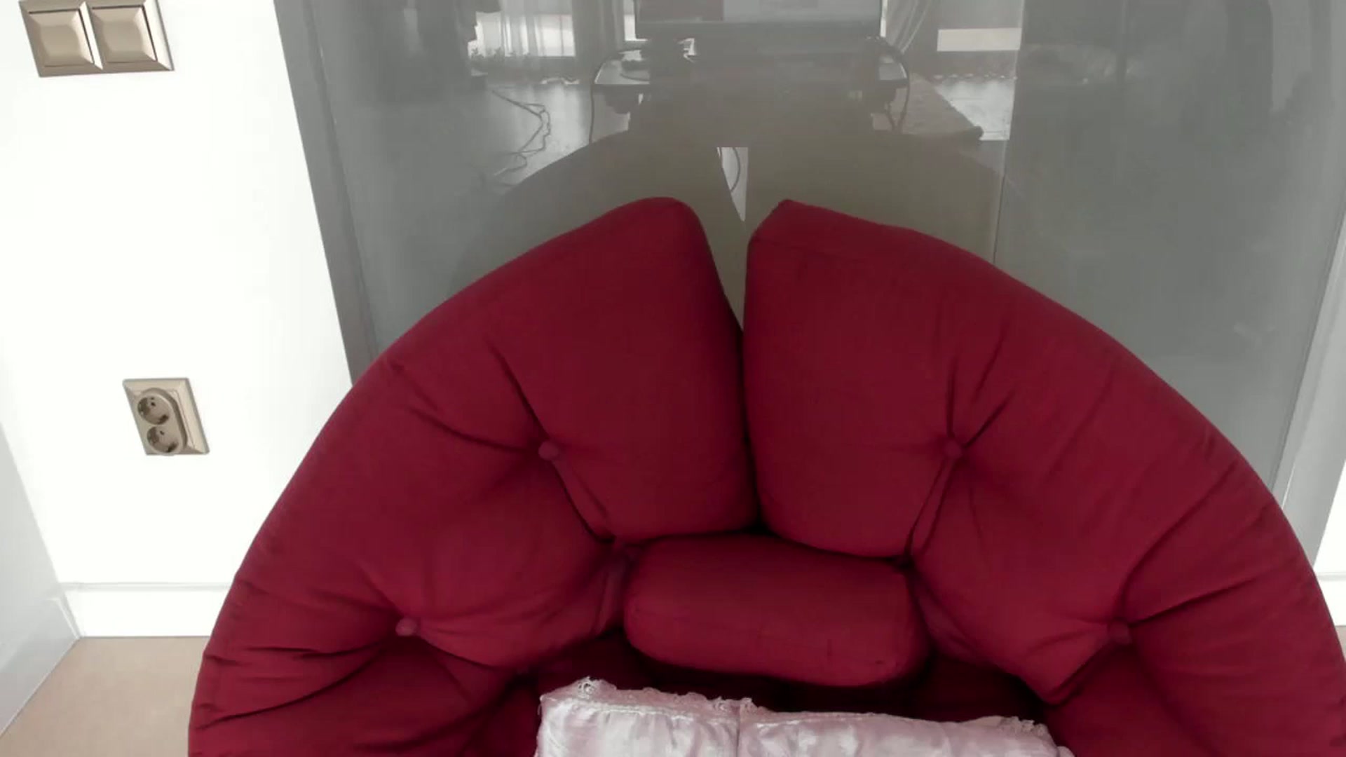Gallery image thumbnail from Allesia_'s myfreecams stream on, 03/21/2023, 11:25 image 16 of 20