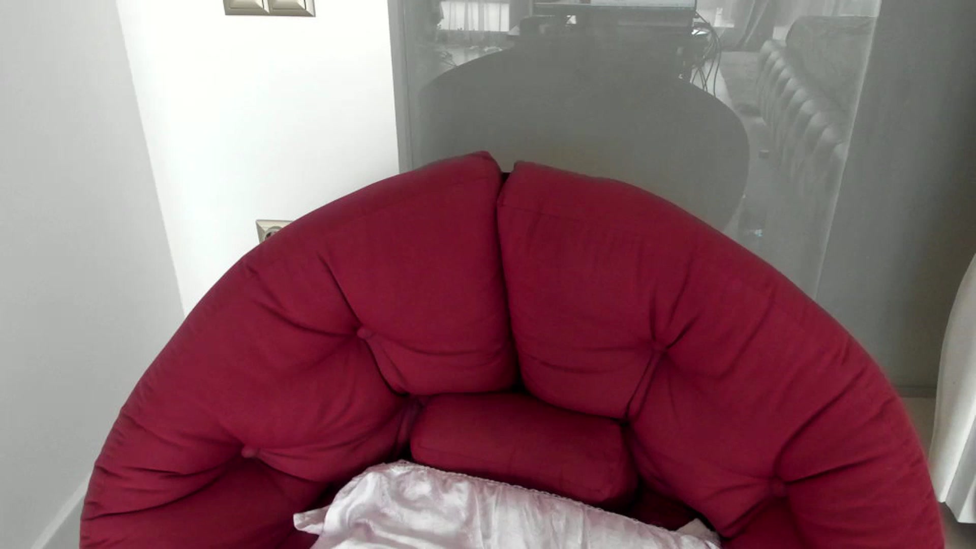 Gallery image thumbnail from Allesia_'s myfreecams stream on, 05/17/2023, 11:17 image 5 of 20