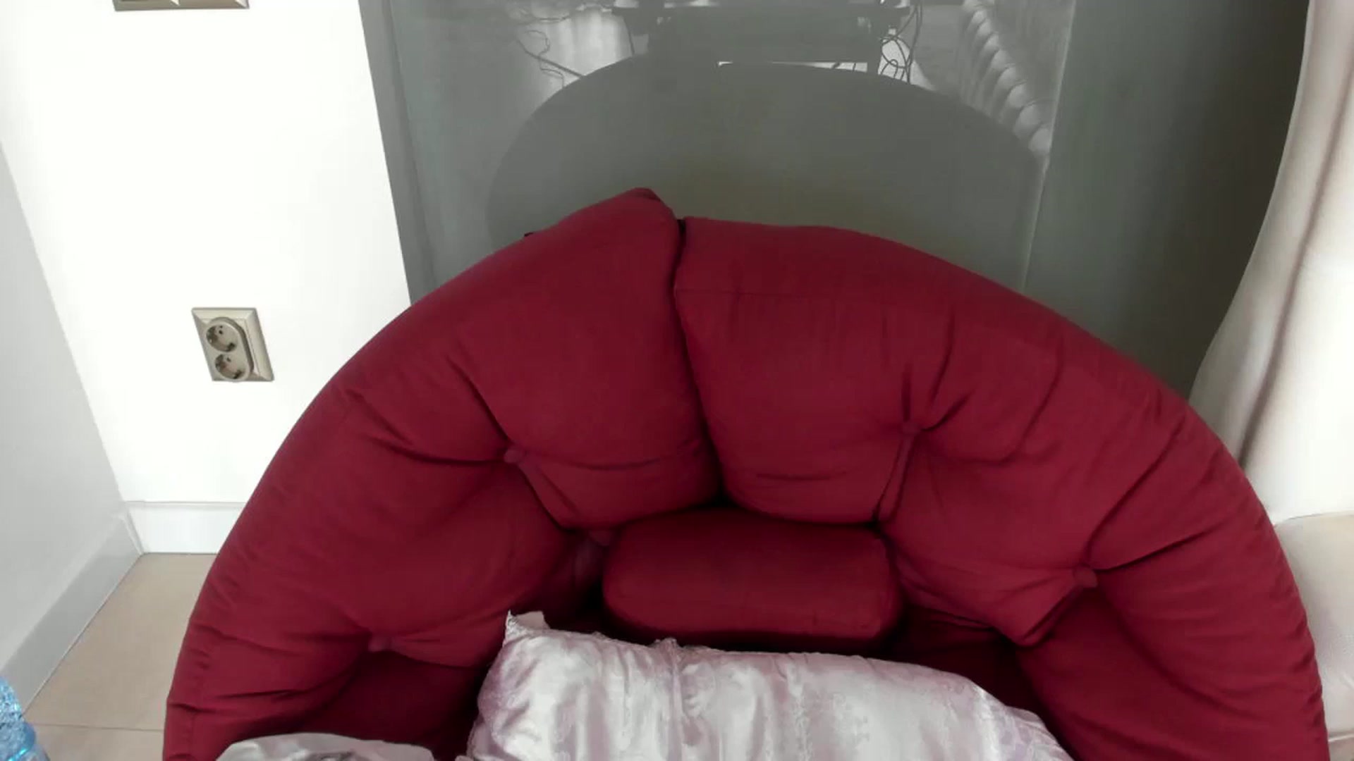 Gallery image thumbnail from Allesia_'s myfreecams stream on, 05/29/2023, 12:15 image 15 of 20