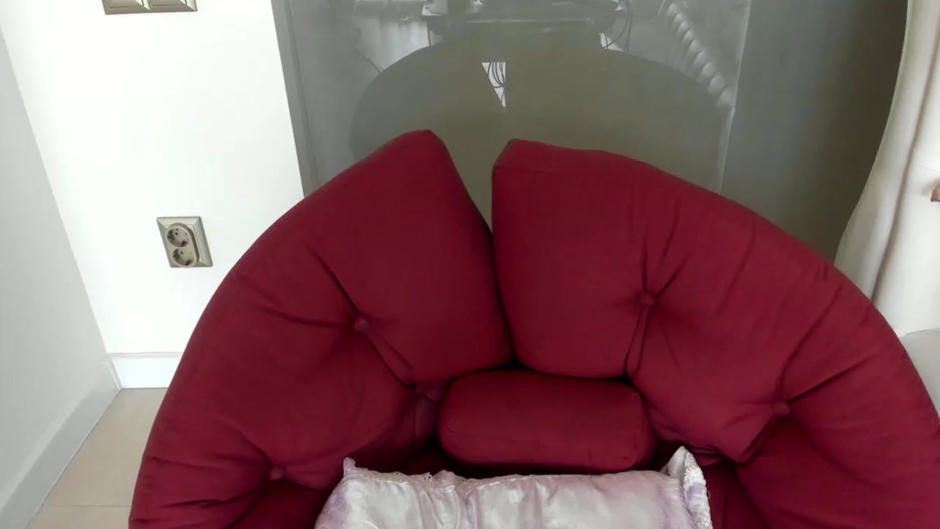 Gallery image thumbnail from Allesia_'s myfreecams stream on, 06/08/2023, 10:58 image 19 of 20