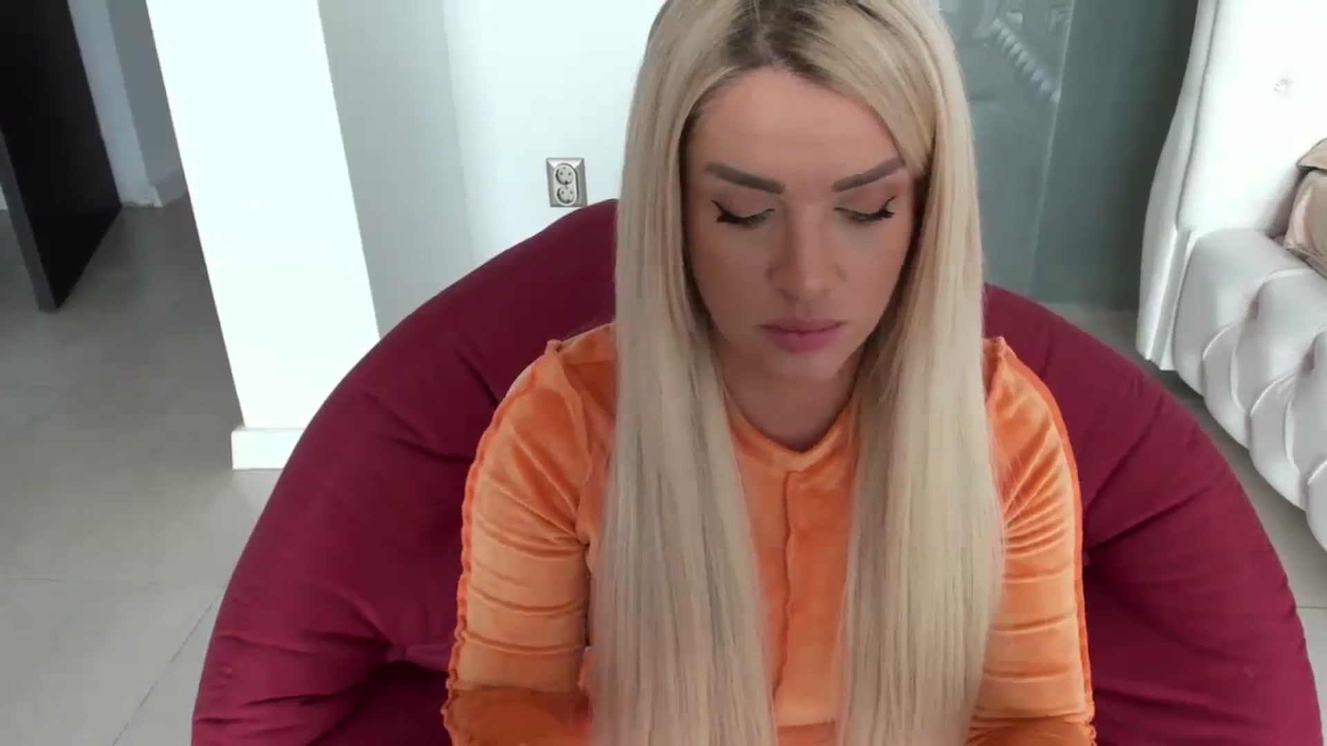 Gallery image thumbnail from Allesia_'s myfreecams stream on, 01/26/2024, 11:30 image 19 of 20