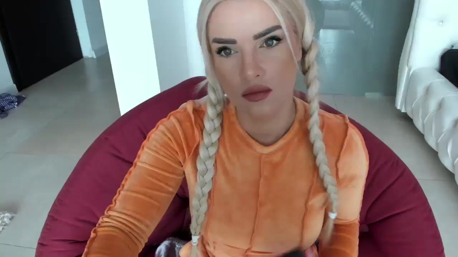 Gallery image thumbnail from Allesia_'s myfreecams stream on, 02/21/2024, 11:46 image 1 of 20