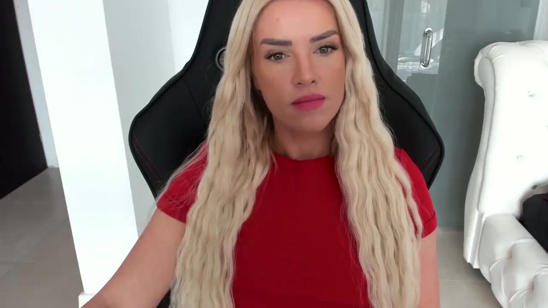 Gallery image thumbnail from Allesia_'s myfreecams stream on, 03/07/2024, 11:13 image 8 of 20