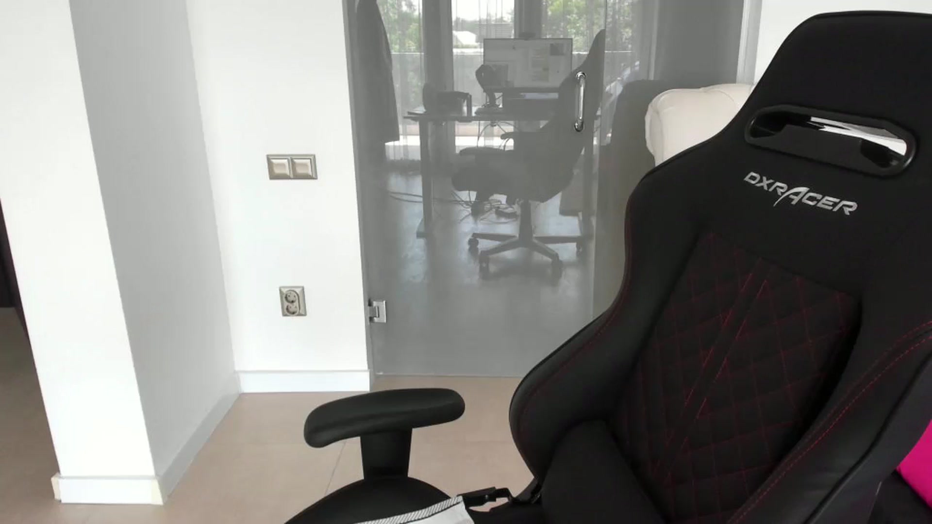 Gallery image thumbnail from Allesia_'s myfreecams stream on, 06/12/2024, 09:19 image 19 of 20