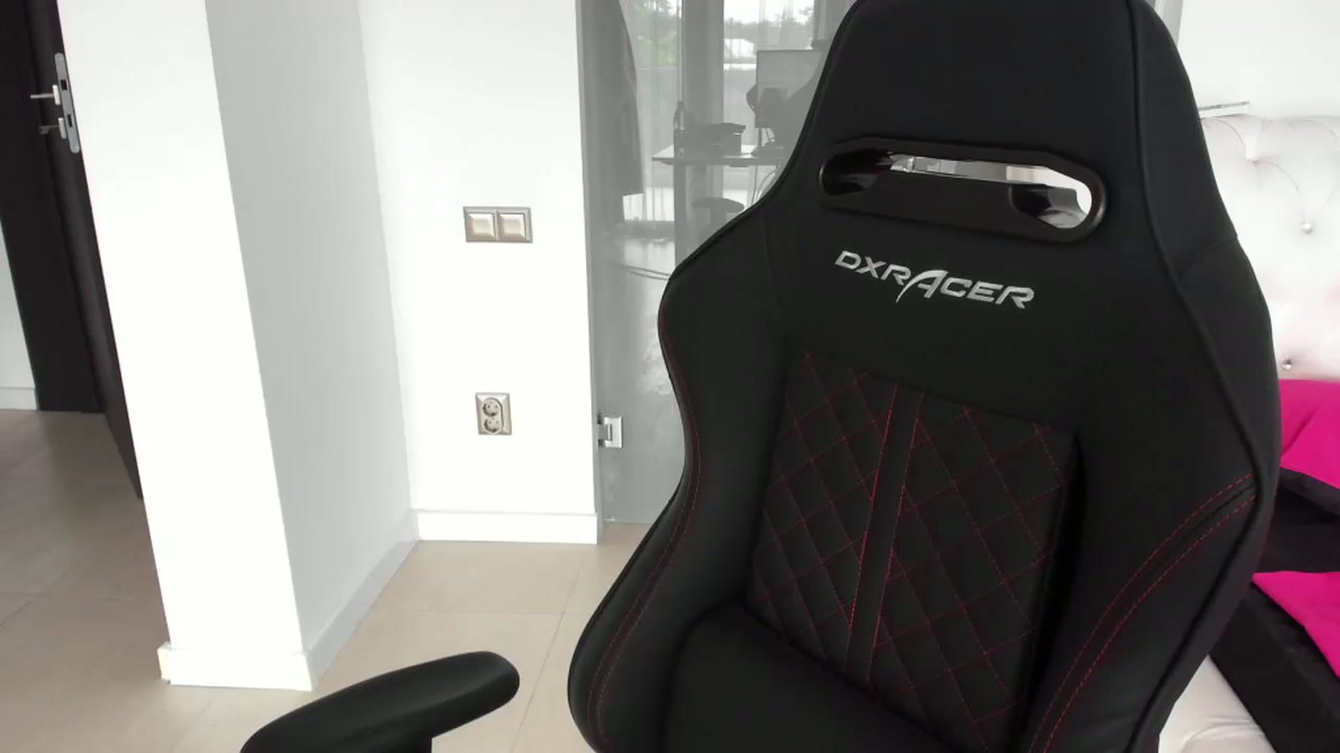 Gallery image thumbnail from Allesia_'s myfreecams stream on, 06/14/2024, 10:54 image 1 of 20