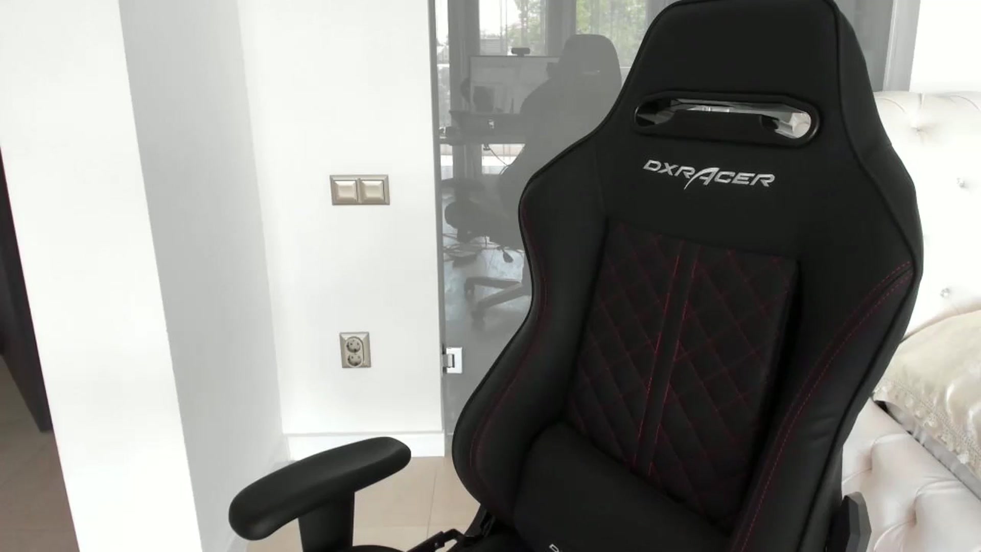 Gallery image thumbnail from Allesia_'s myfreecams stream on, 07/12/2024, 09:37 image 19 of 20