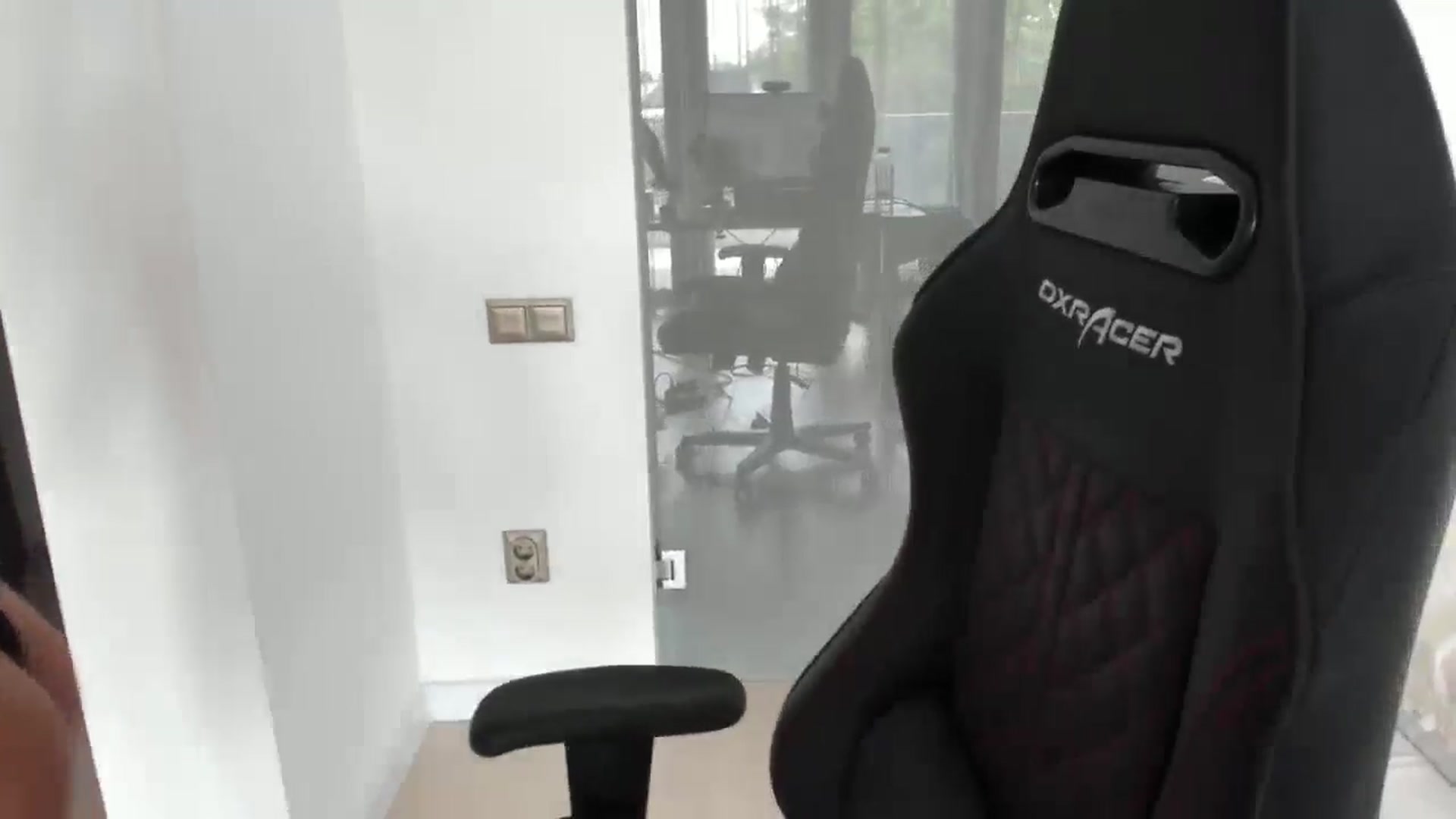 Gallery image thumbnail from Allesia_'s myfreecams stream on, 07/25/2024, 09:21 image 13 of 20