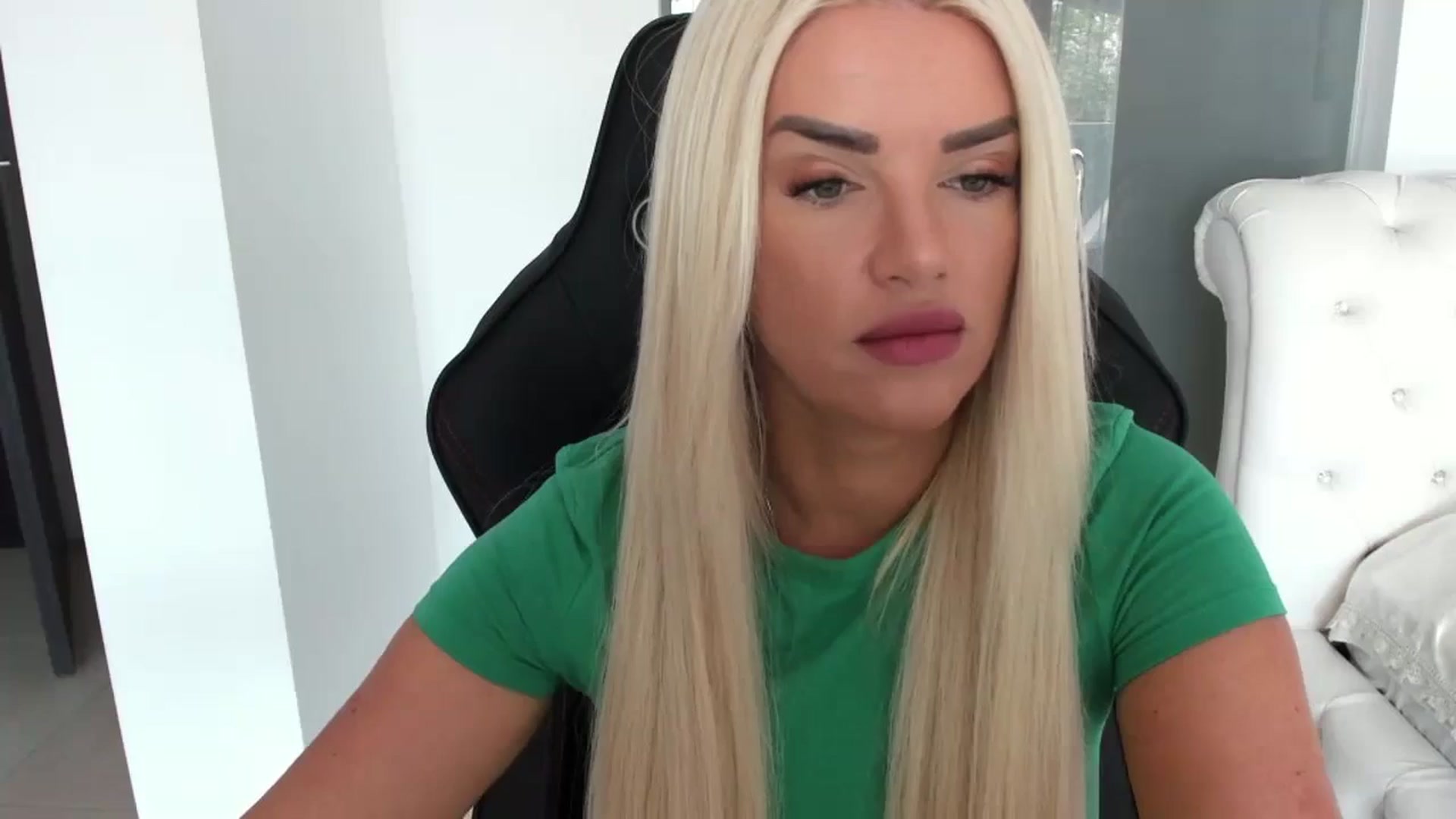 Gallery image thumbnail from Allesia_'s myfreecams stream on, 07/30/2024, 09:05 image 7 of 20