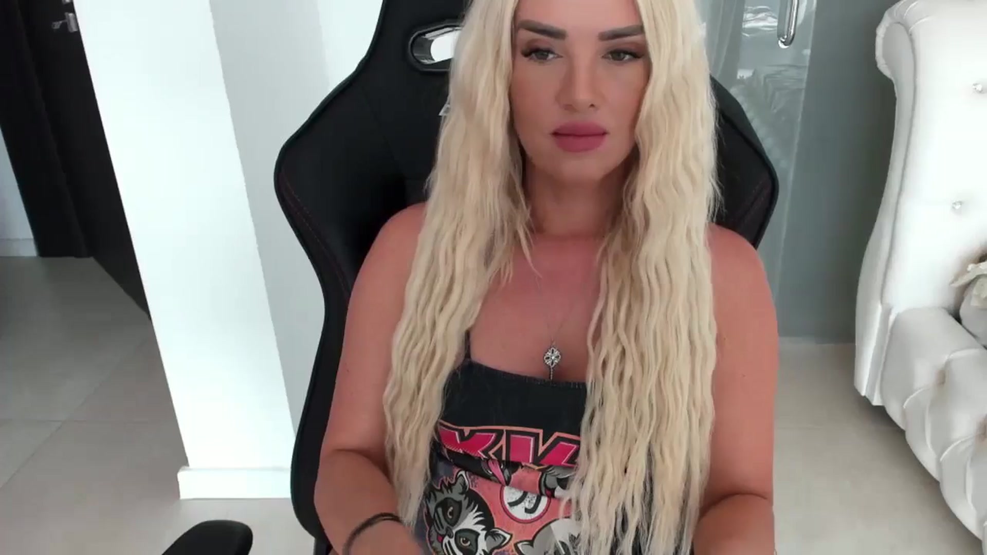 Gallery image thumbnail from Allesia_'s myfreecams stream on, 08/28/2024, 08:13 image 20 of 20