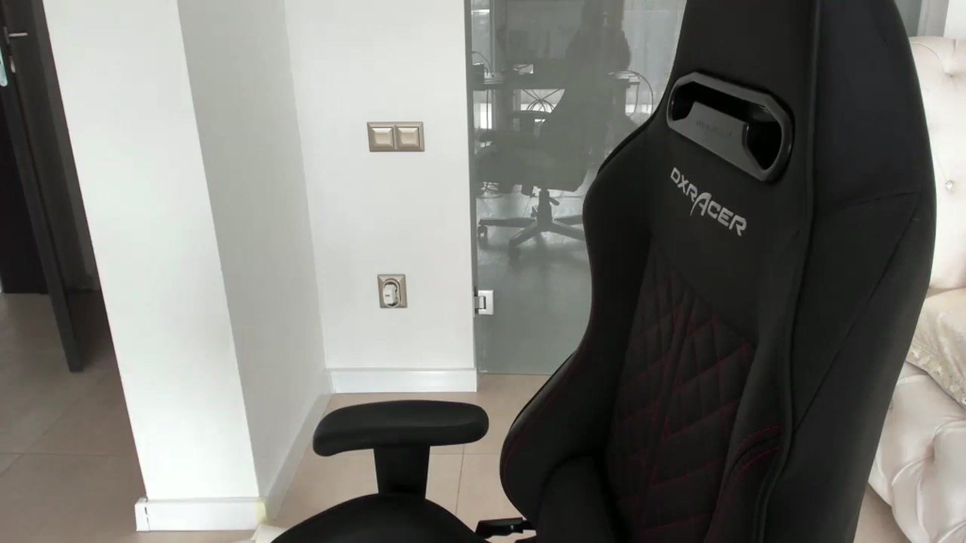 Gallery image thumbnail from Allesia_'s myfreecams stream on, 09/20/2024, 10:36 image 3 of 20