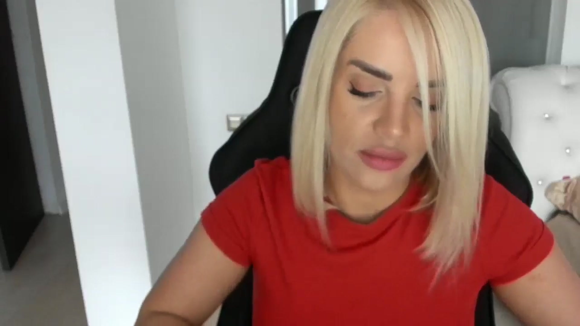 Gallery image thumbnail from Allesia_'s myfreecams stream on, 01/31/2025, 10:28 image 5 of 20