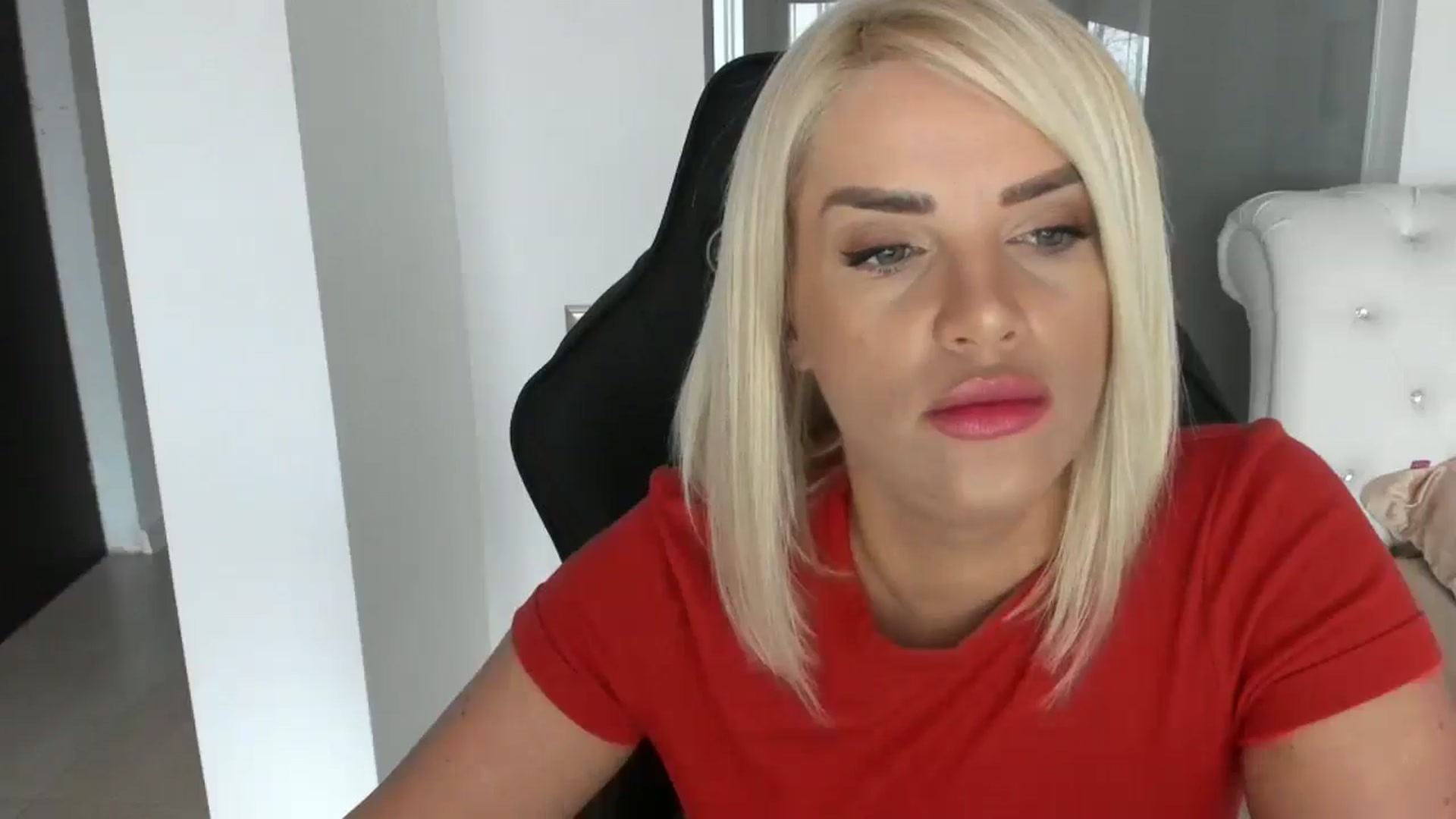 Gallery image thumbnail from Allesia_'s myfreecams stream on, 01/31/2025, 11:42 image 4 of 20