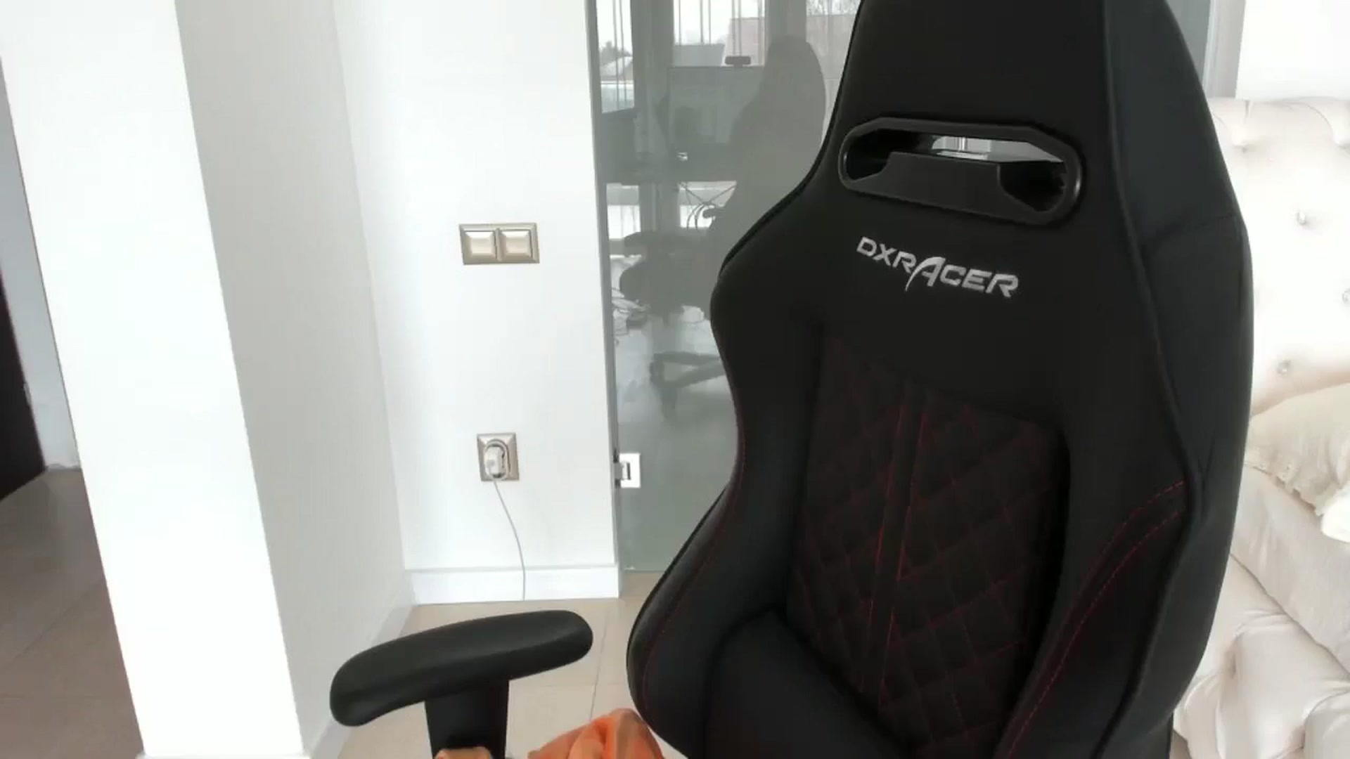 Gallery image thumbnail from Allesia_'s myfreecams stream on, 03/14/2025, 09:30 image 9 of 20