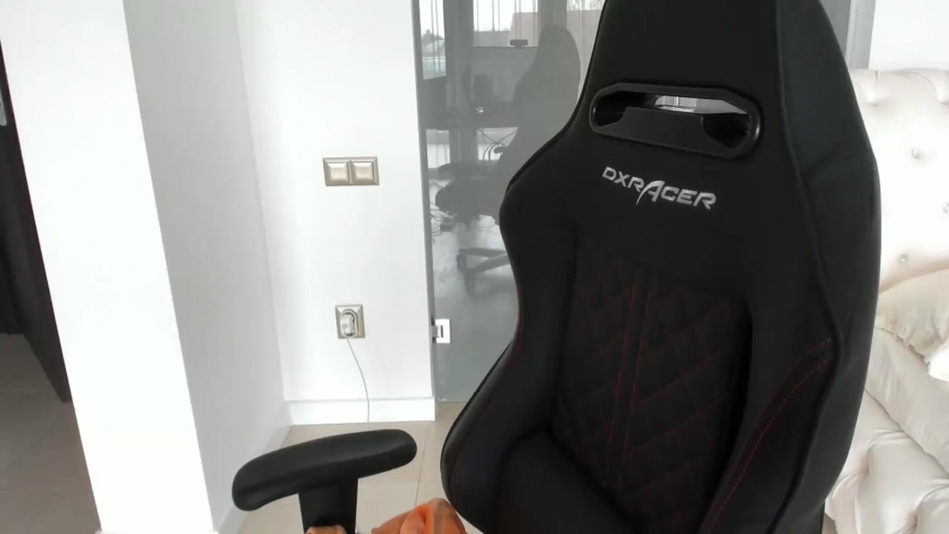 Gallery image thumbnail from Allesia_'s myfreecams stream on, 03/14/2025, 09:30 image 10 of 20