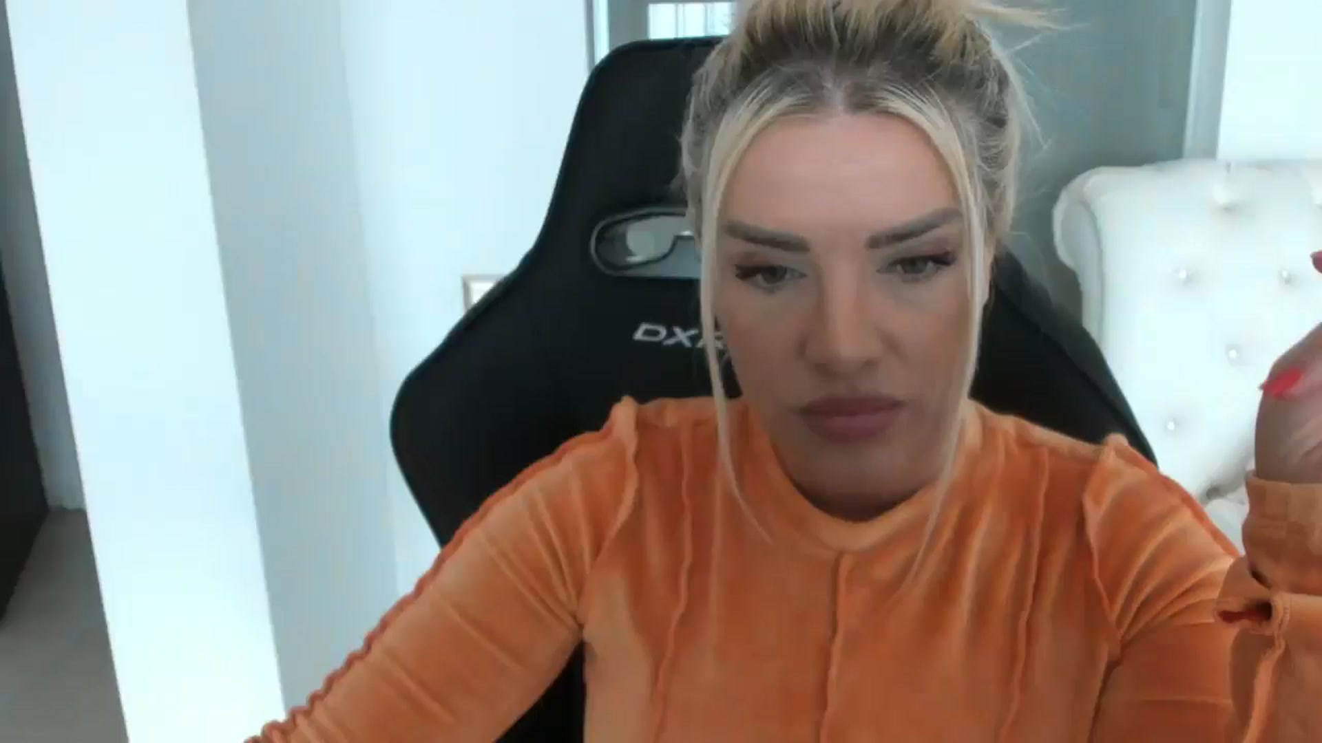 Gallery image thumbnail from Allesia_'s myfreecams stream on, 03/23/2025, 11:59 image 1 of 20