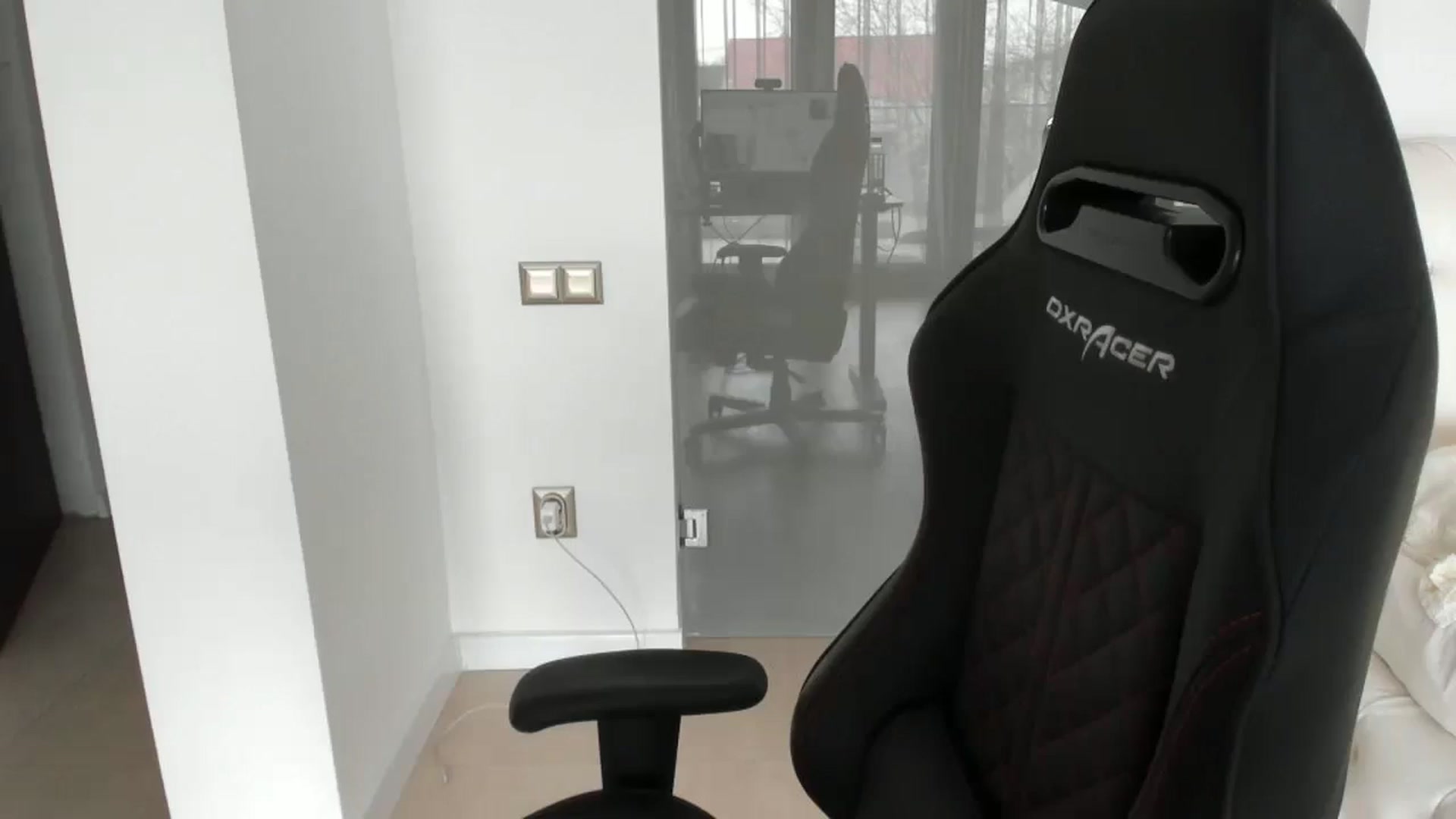 Gallery image thumbnail from Allesia_'s myfreecams stream on, 03/28/2025, 10:30 image 20 of 20