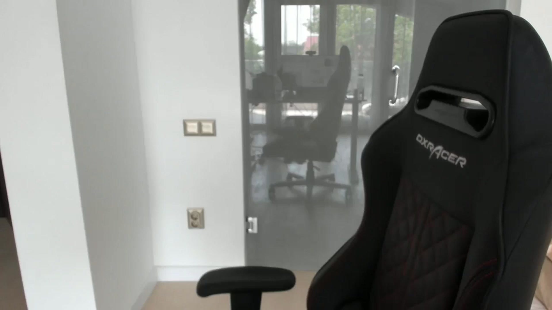 Gallery image thumbnail from Allesia_'s myfreecams stream on, 05/06/2025, 10:23 image 17 of 20