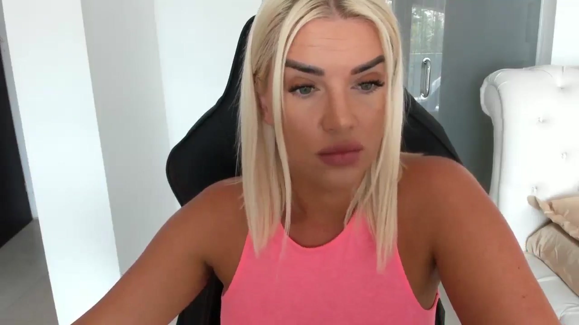 Gallery image thumbnail from Allesia_'s myfreecams stream on, 07/26/2025, 09:53 image 11 of 20