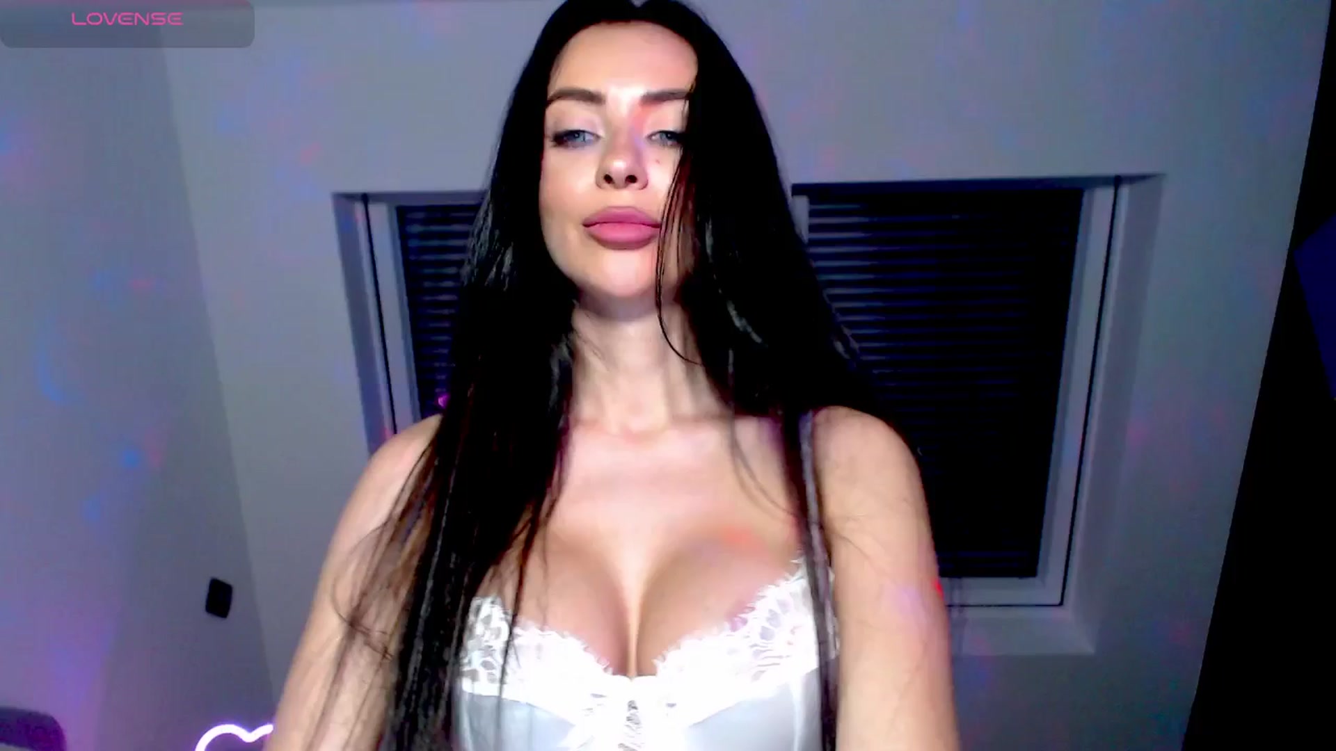 Gallery image thumbnail from AlliBday's myfreecams stream on, 03/03/2025, 22:12 image 20 of 20