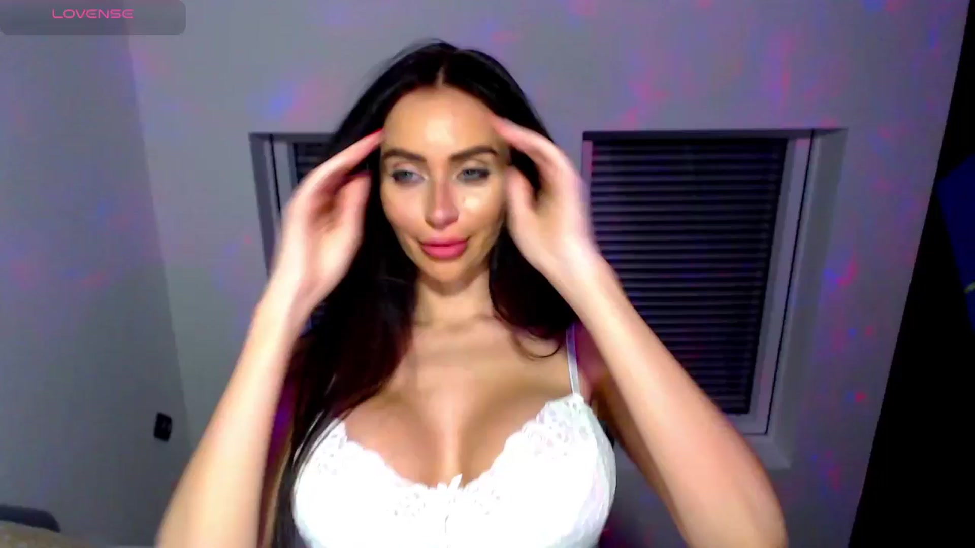 Gallery image thumbnail from AlliBday's myfreecams stream on, 03/15/2025, 24:13 image 5 of 20