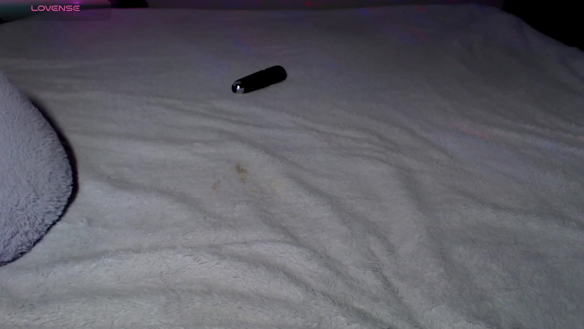 Gallery image thumbnail from AlliBday's myfreecams stream on, 03/28/2025, 21:17 image 7 of 20