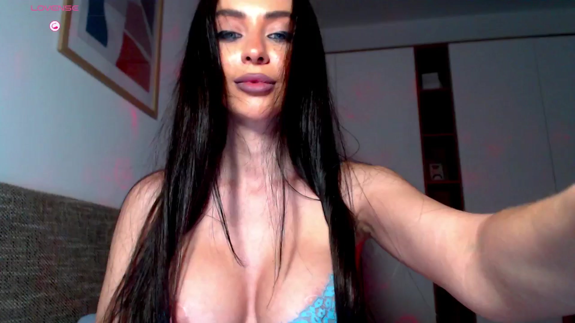 Gallery image thumbnail from AlliBday's myfreecams stream on, 03/06/2026, 24:34 image 9 of 20