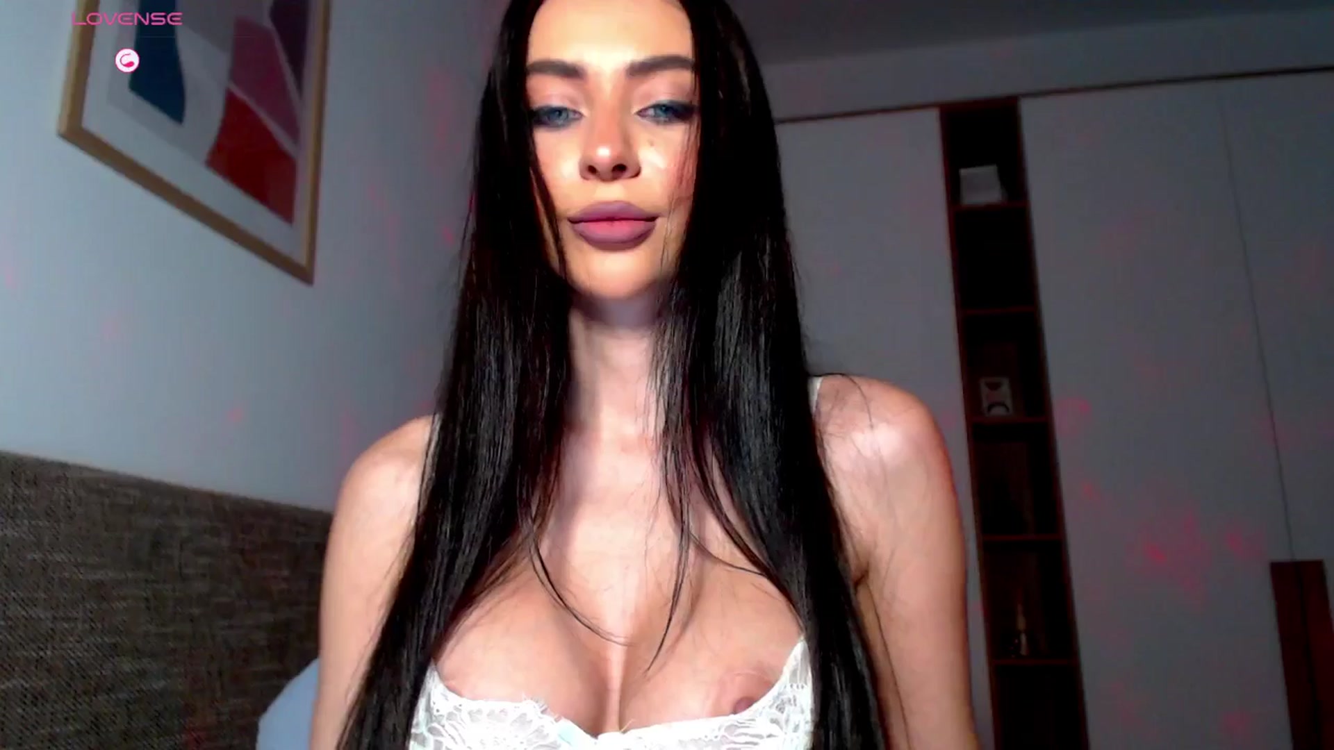 Gallery image thumbnail from AlliBday's myfreecams stream on, 03/06/2026, 16:56 image 10 of 20