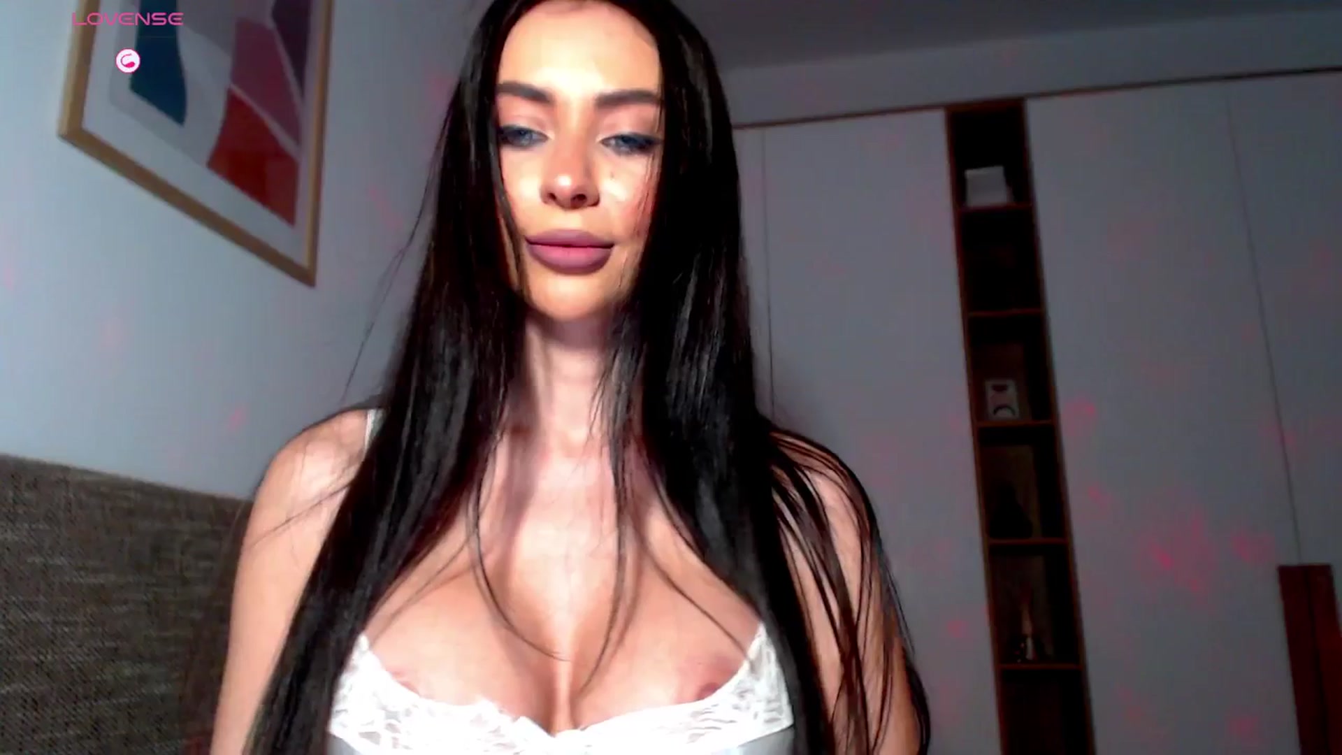 Gallery image thumbnail from AlliBday's myfreecams stream on, 03/06/2026, 16:56 image 5 of 20