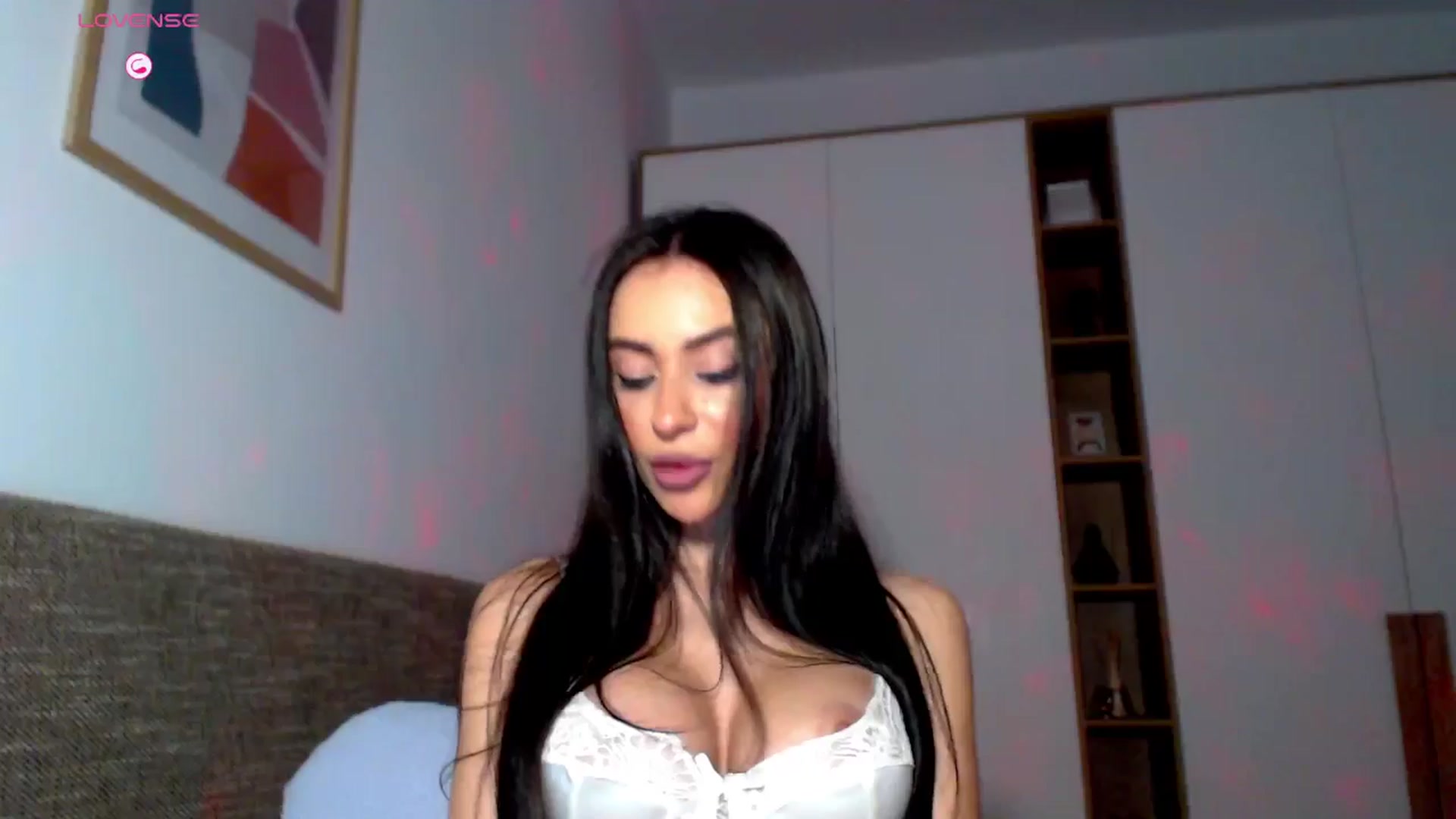 Gallery image thumbnail from AlliBday's myfreecams stream on, 03/06/2026, 16:56 image 14 of 20