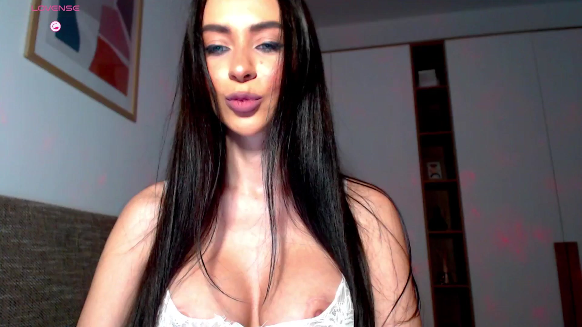 Gallery image thumbnail from AlliBday's myfreecams stream on, 03/06/2026, 16:56 image 7 of 20