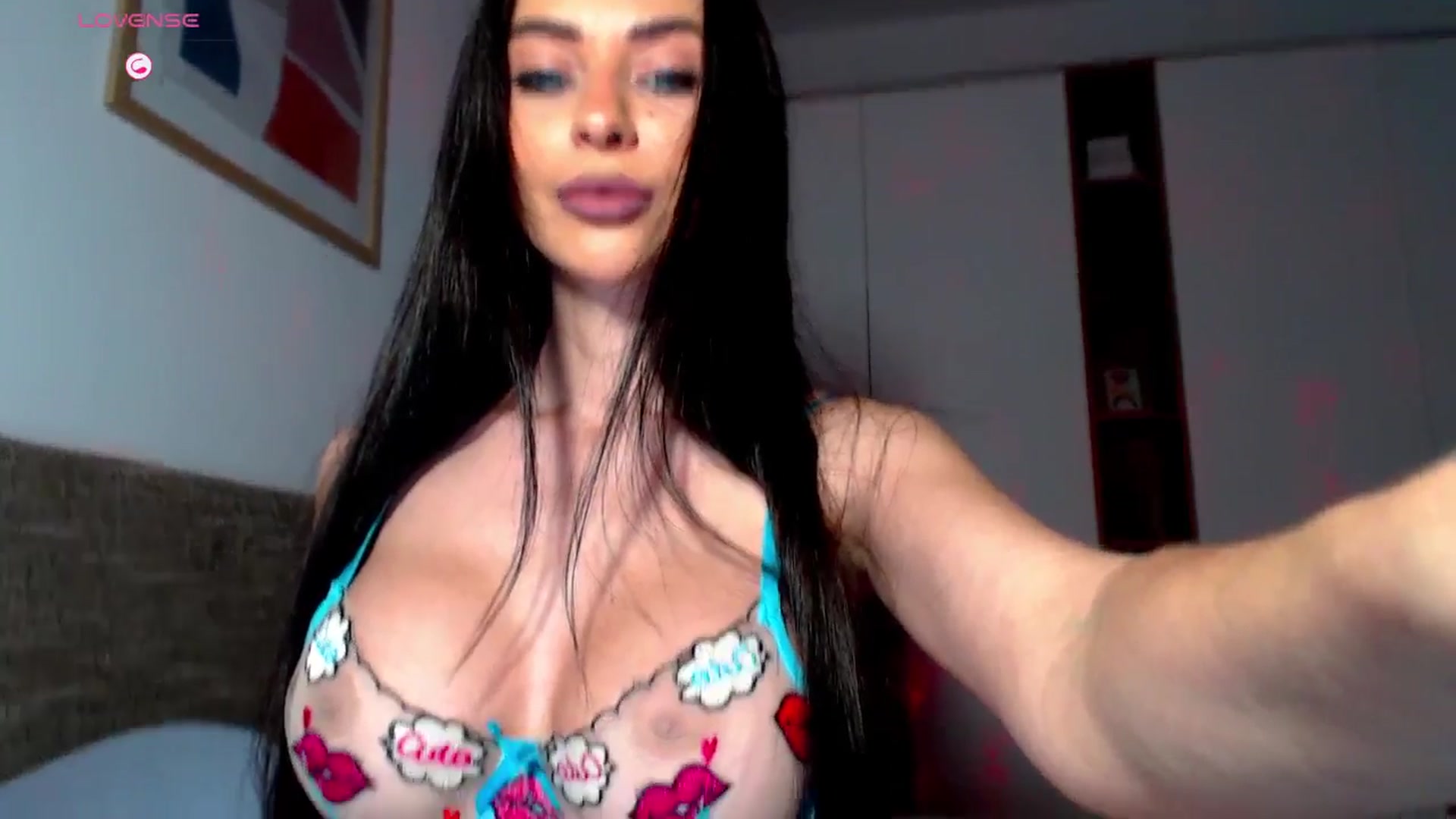 Gallery image thumbnail from AlliBday's myfreecams stream on, 03/08/2026, 17:36 image 18 of 20