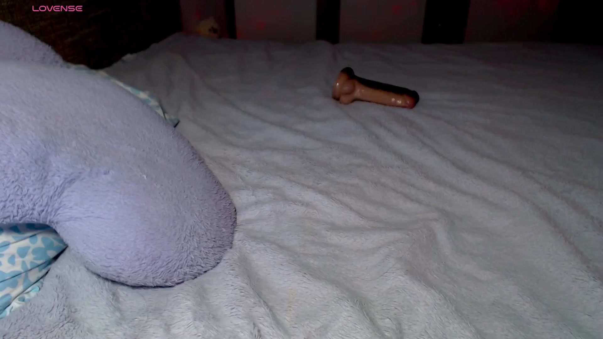 Gallery image thumbnail from AlliBday's myfreecams stream on, 03/13/2026, 19:39 image 13 of 20