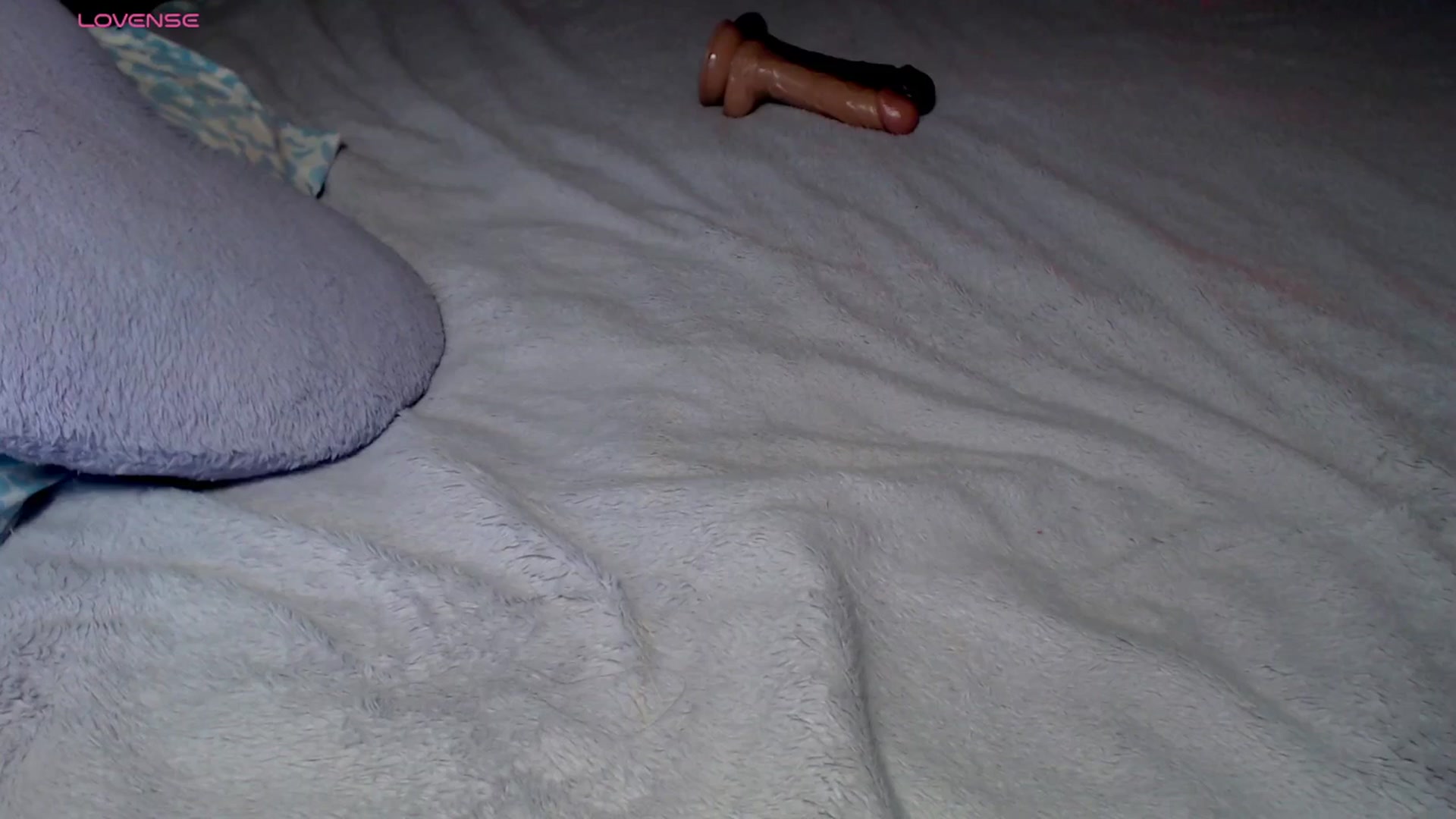 Gallery image thumbnail from AlliBday's myfreecams stream on, 03/13/2026, 23:00 image 17 of 20