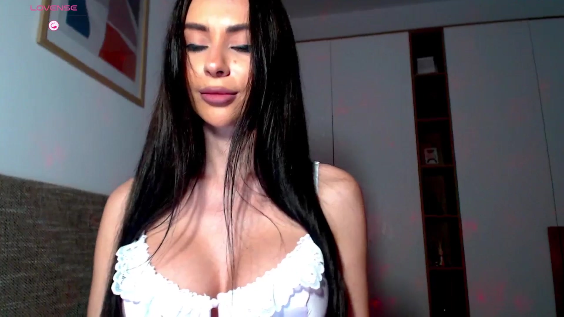 Gallery image thumbnail from AlliBday's myfreecams stream on, 03/14/2026, 22:12 image 3 of 20