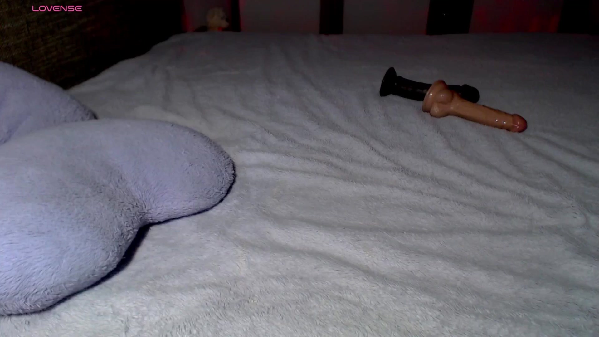Gallery image thumbnail from AlliBday's myfreecams stream on, 03/18/2026, 23:37 image 11 of 20