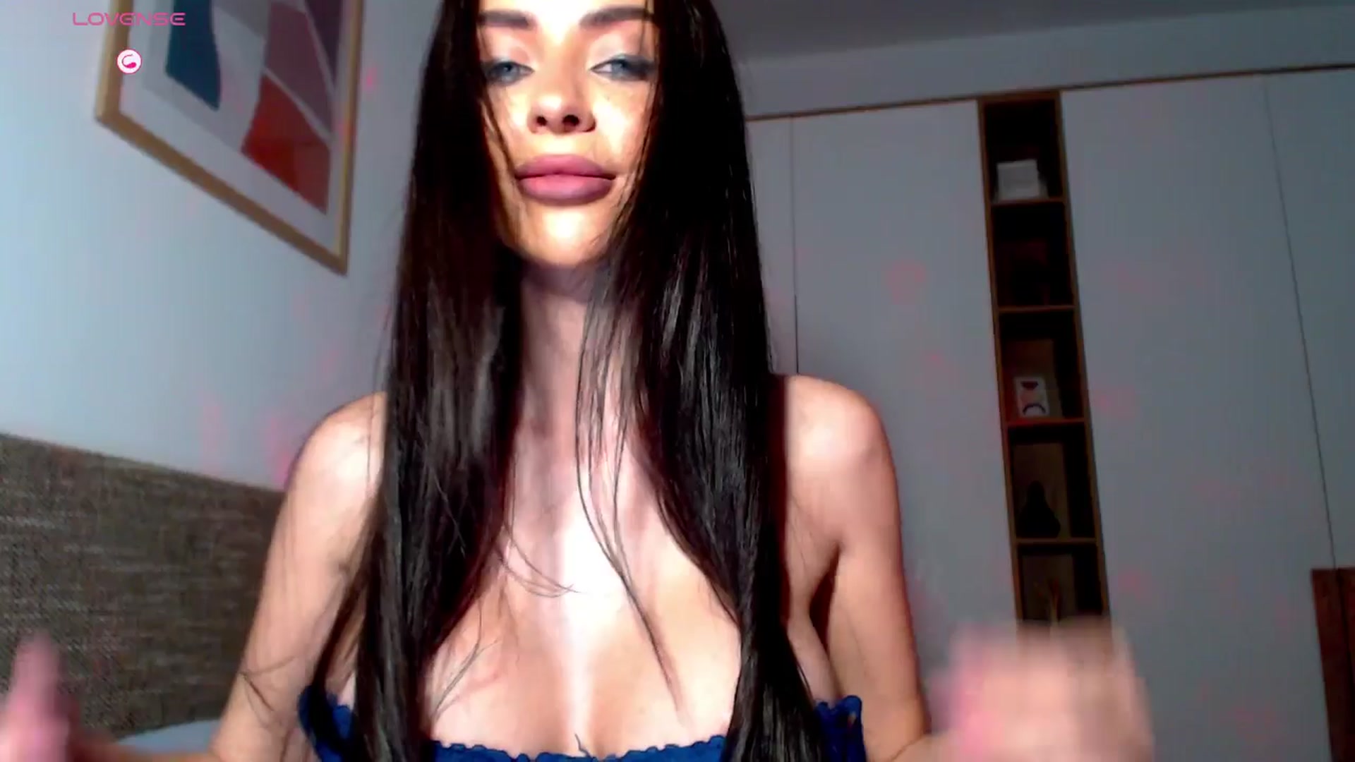 Gallery image thumbnail from AlliBday's myfreecams stream on, 03/21/2026, 18:06 image 8 of 20