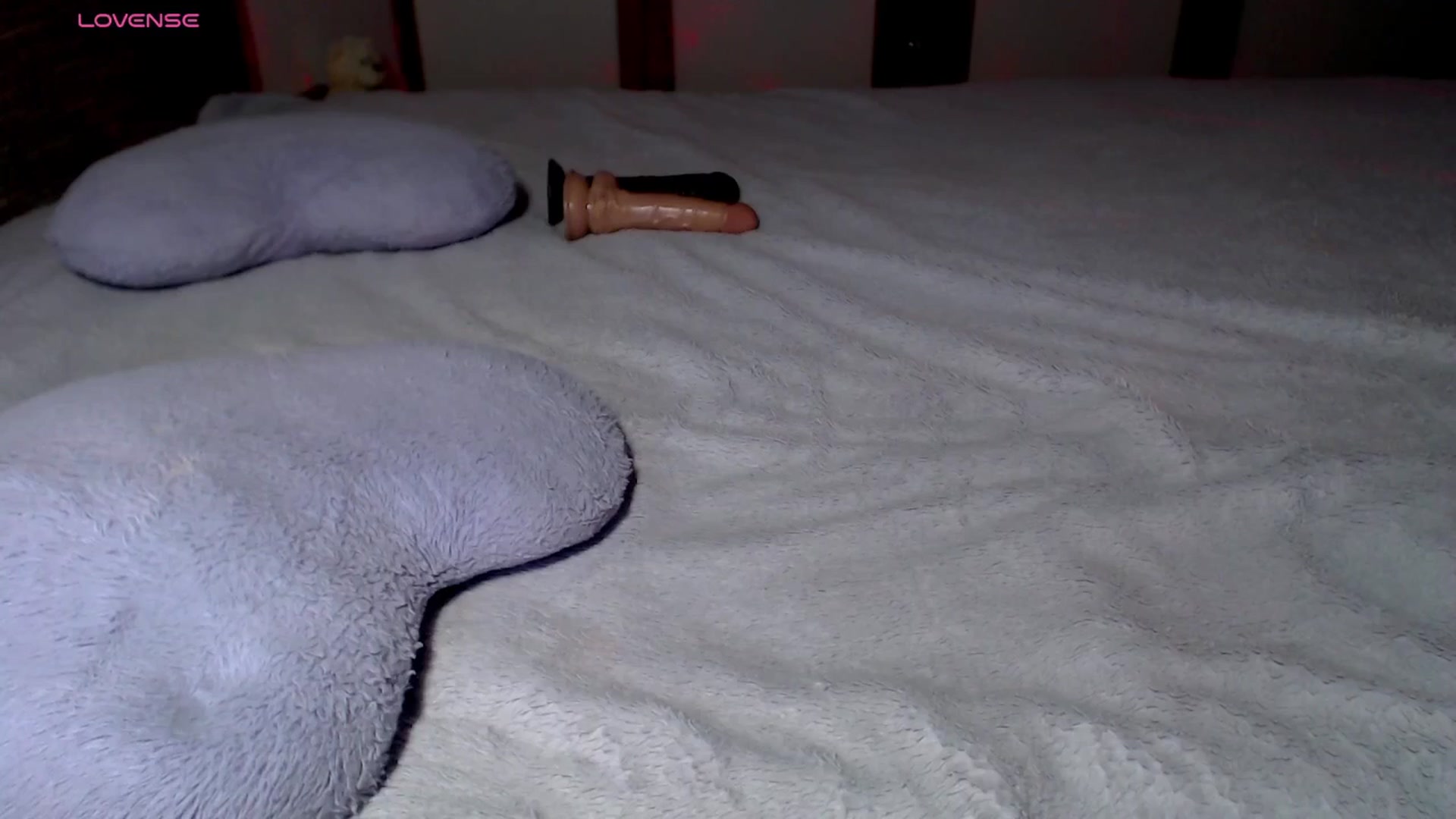 Gallery image thumbnail from AlliBday's myfreecams stream on, 03/27/2026, 20:55 image 1 of 20