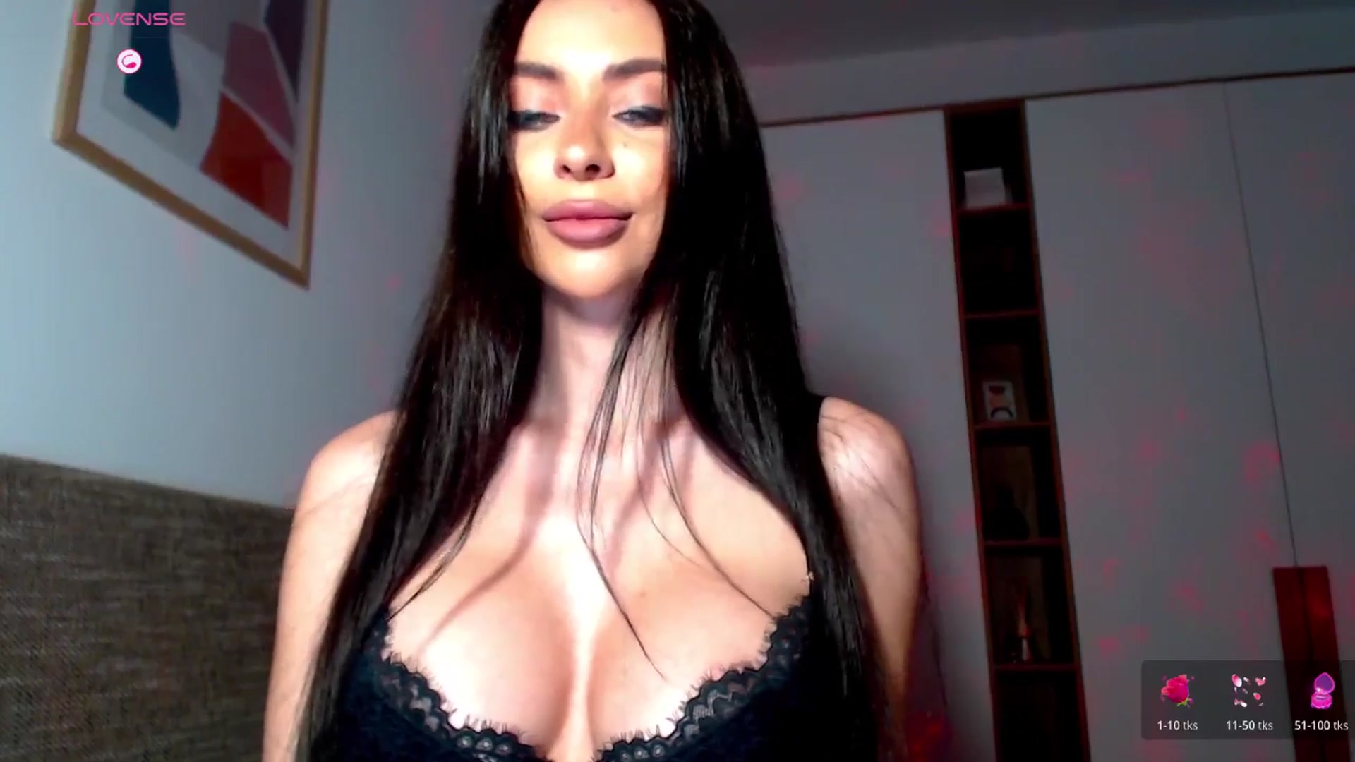 Gallery image thumbnail from AlliBday's myfreecams stream on, 03/31/2026, 17:37 image 12 of 20