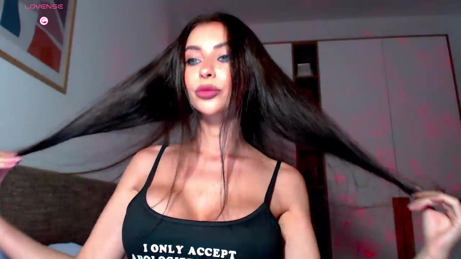 Gallery image thumbnail from Alli_'s myfreecams stream on, 06/24/2026, 15:13 image 2 of 20