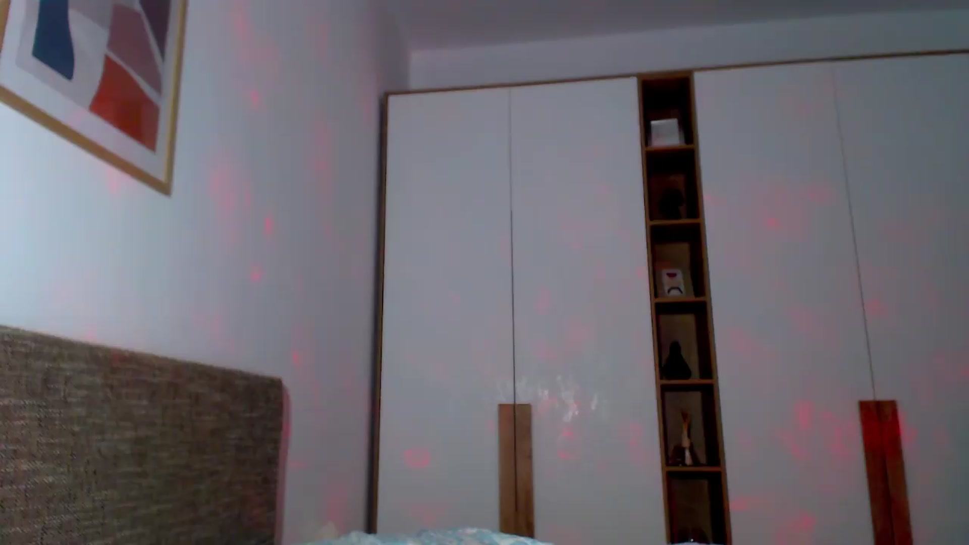 Gallery image thumbnail from Alli_'s myfreecams stream on, 06/24/2026, 19:08 image 1 of 20