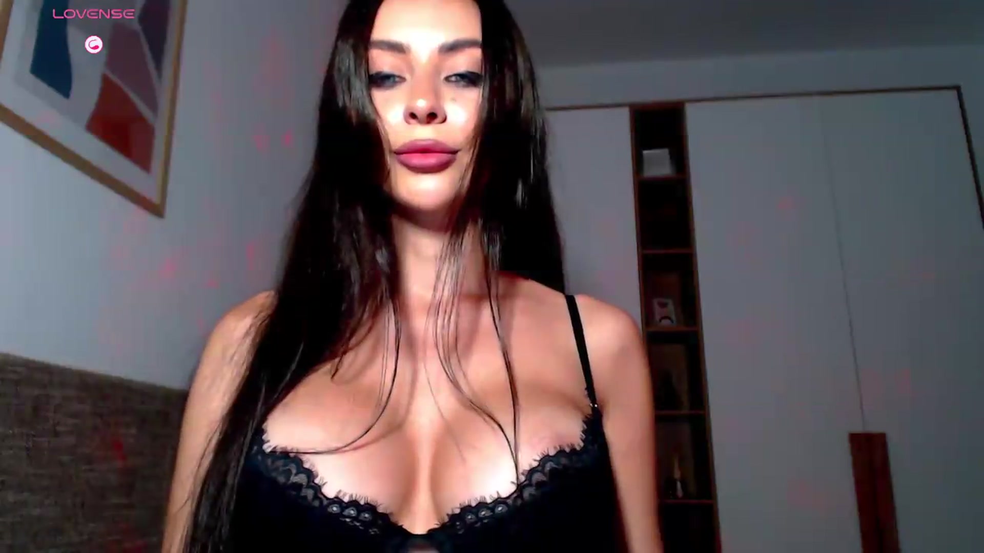 Gallery image thumbnail from Alli_'s myfreecams stream on, 07/02/2026, 21:00 image 7 of 20