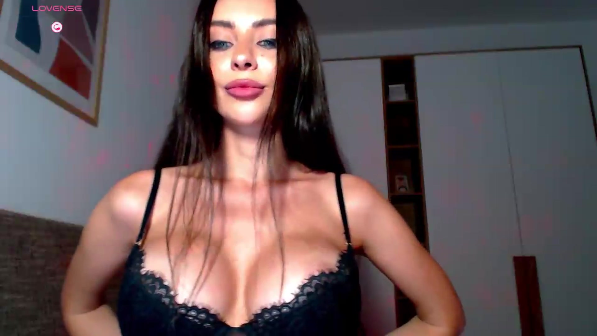 Gallery image thumbnail from Alli_'s myfreecams stream on, 07/02/2026, 21:00 image 17 of 20
