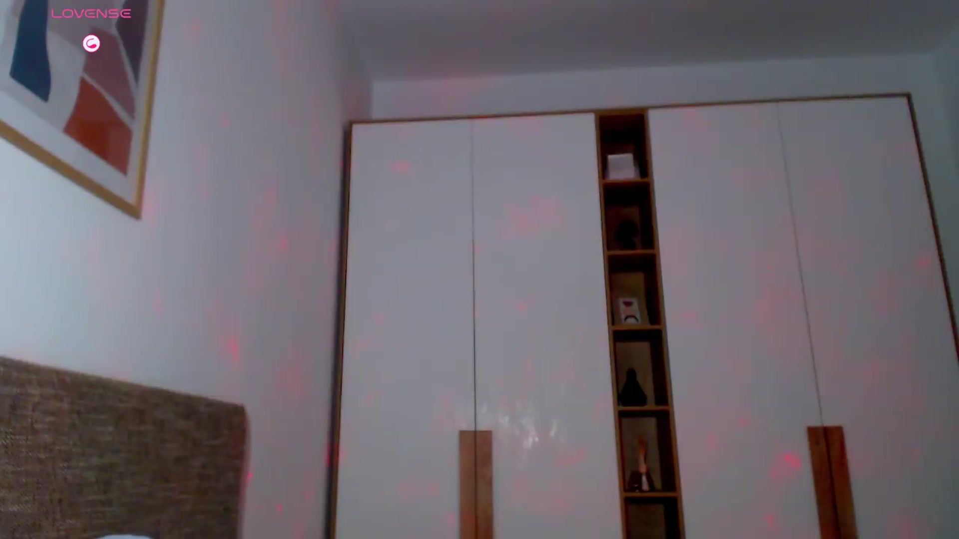 Gallery image thumbnail from Alli_'s myfreecams stream on, 07/05/2026, 15:11 image 15 of 20