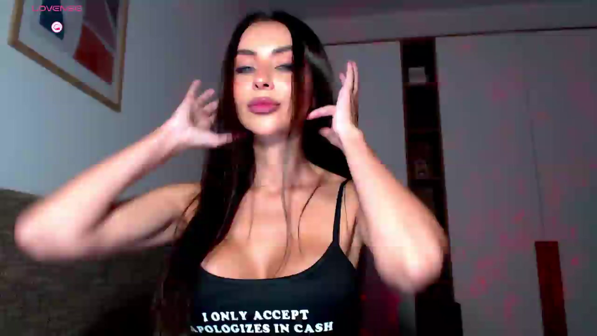 Gallery image thumbnail from Alli_'s myfreecams stream on, 08/08/2026, 12:15 image 6 of 20