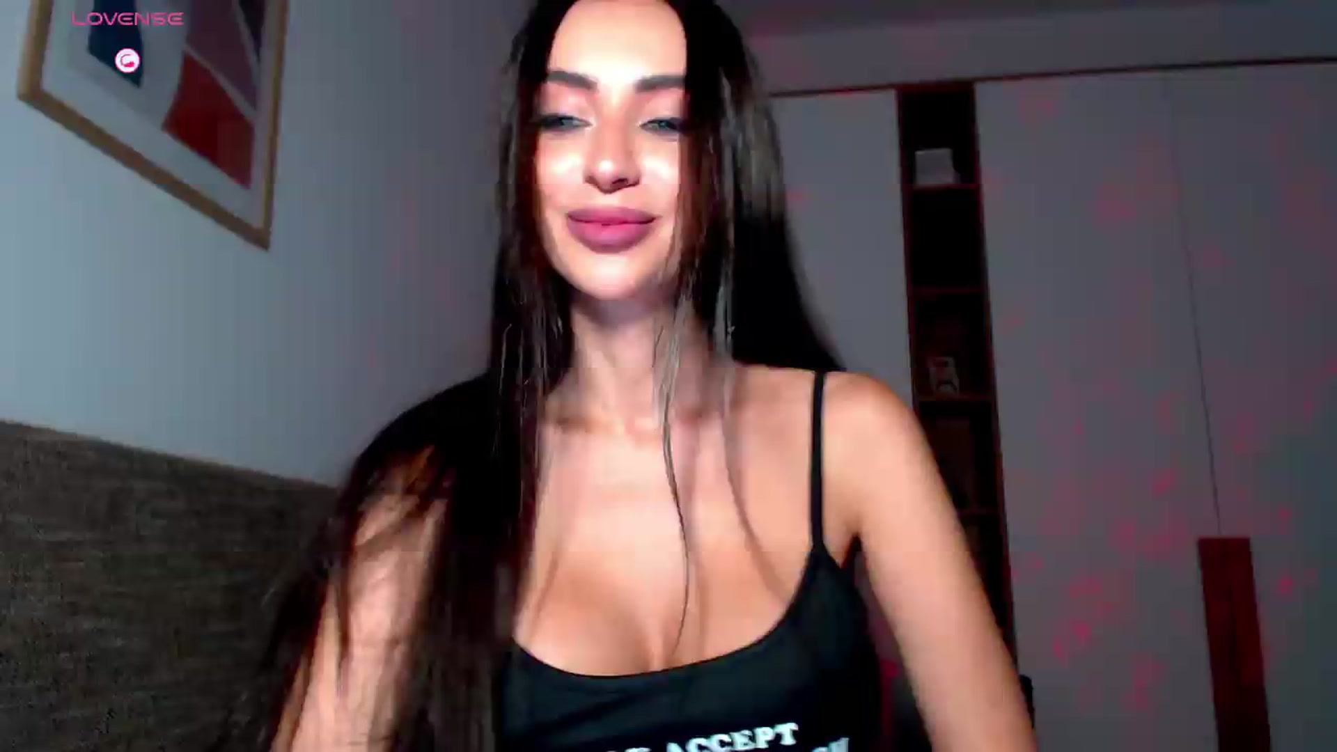 Gallery image thumbnail from Alli_'s myfreecams stream on, 08/08/2026, 12:15 image 15 of 20