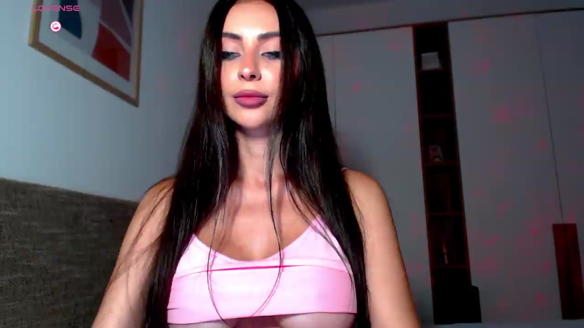 Gallery image thumbnail from Alli_'s myfreecams stream on, 08/12/2026, 17:13 image 2 of 20