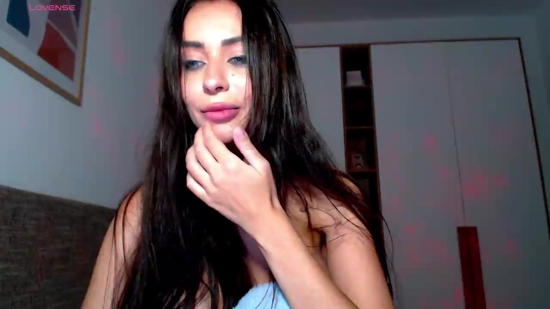 Gallery image thumbnail from Alli_'s myfreecams stream on, 08/28/2026, 19:12 image 7 of 20
