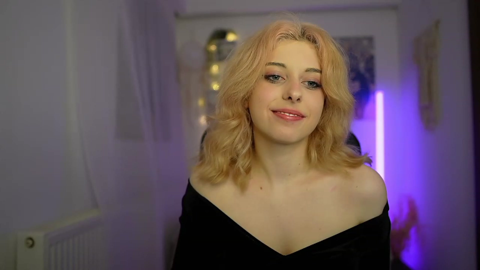 Gallery image thumbnail from Allice_Bong's myfreecams stream on, 03/02/2024, 21:03 image 15 of 20