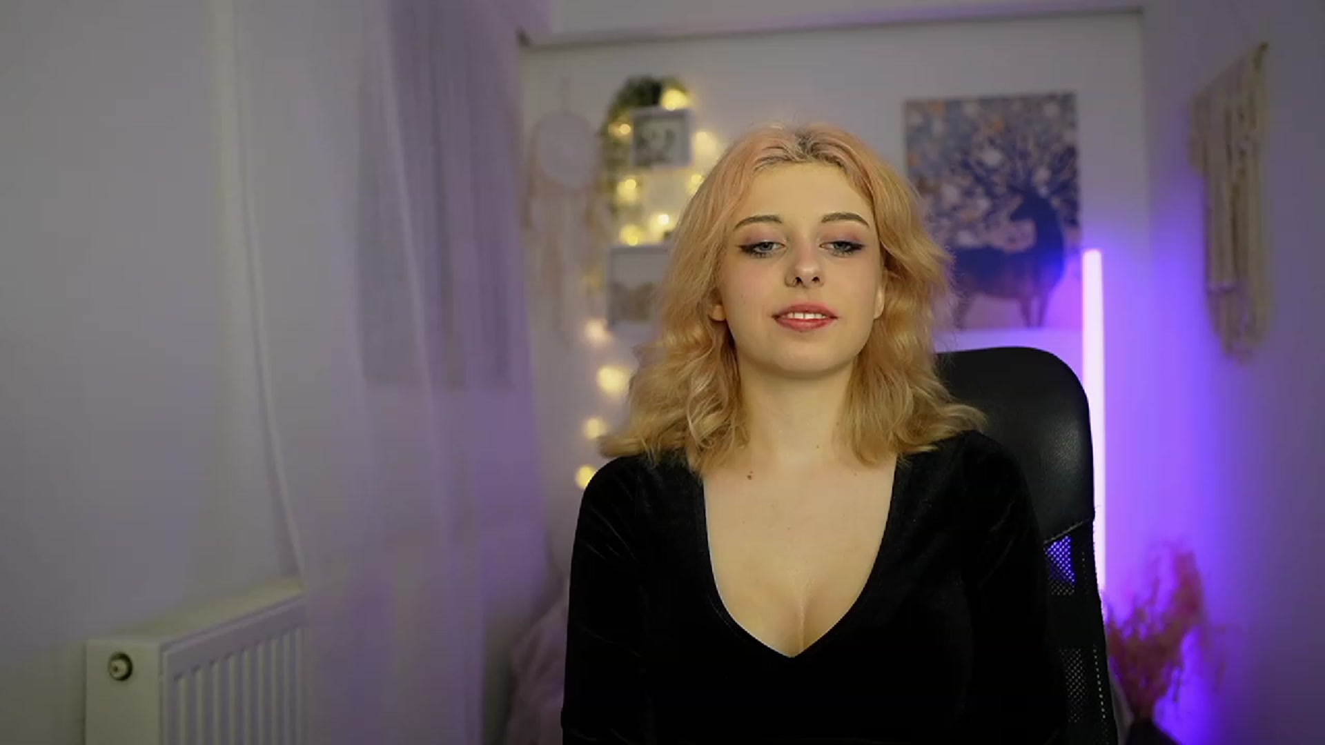 Gallery image thumbnail from Allice_Bong's myfreecams stream on, 03/02/2024, 21:03 image 1 of 20
